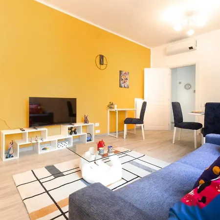 Color Vibes Centro - Ampio Wifi Ac דירה